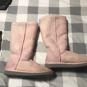 Pink Uggs